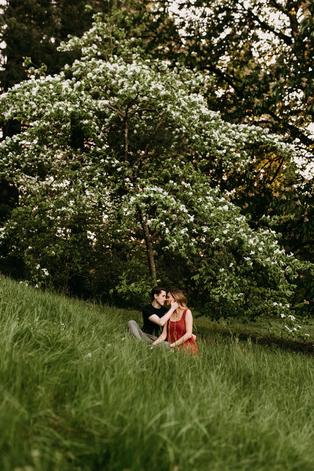Hoyt-Arboretum-Engagement-Photographer-51.jpg